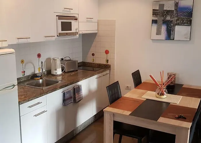 Paradise Club L28 & L29 * بويرتو ذيل كارمين