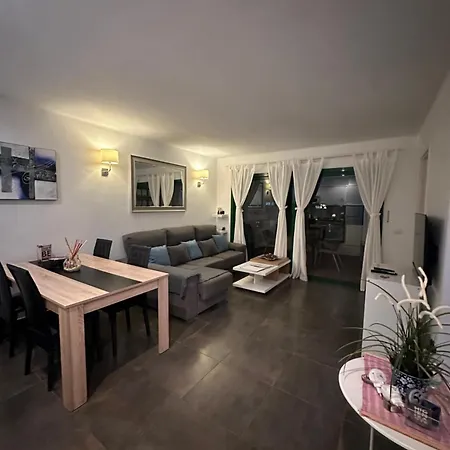 Paradise Club L28 & L29 Apartmán *